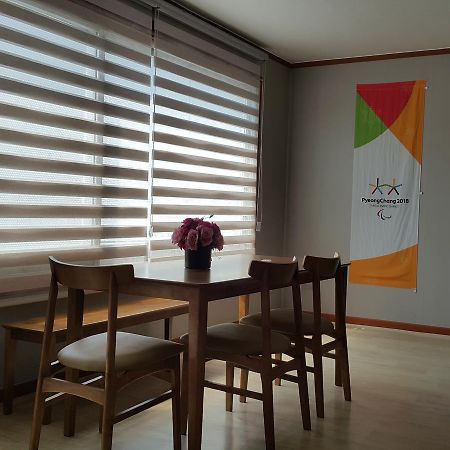 Pyeongchang River House Экстерьер фото