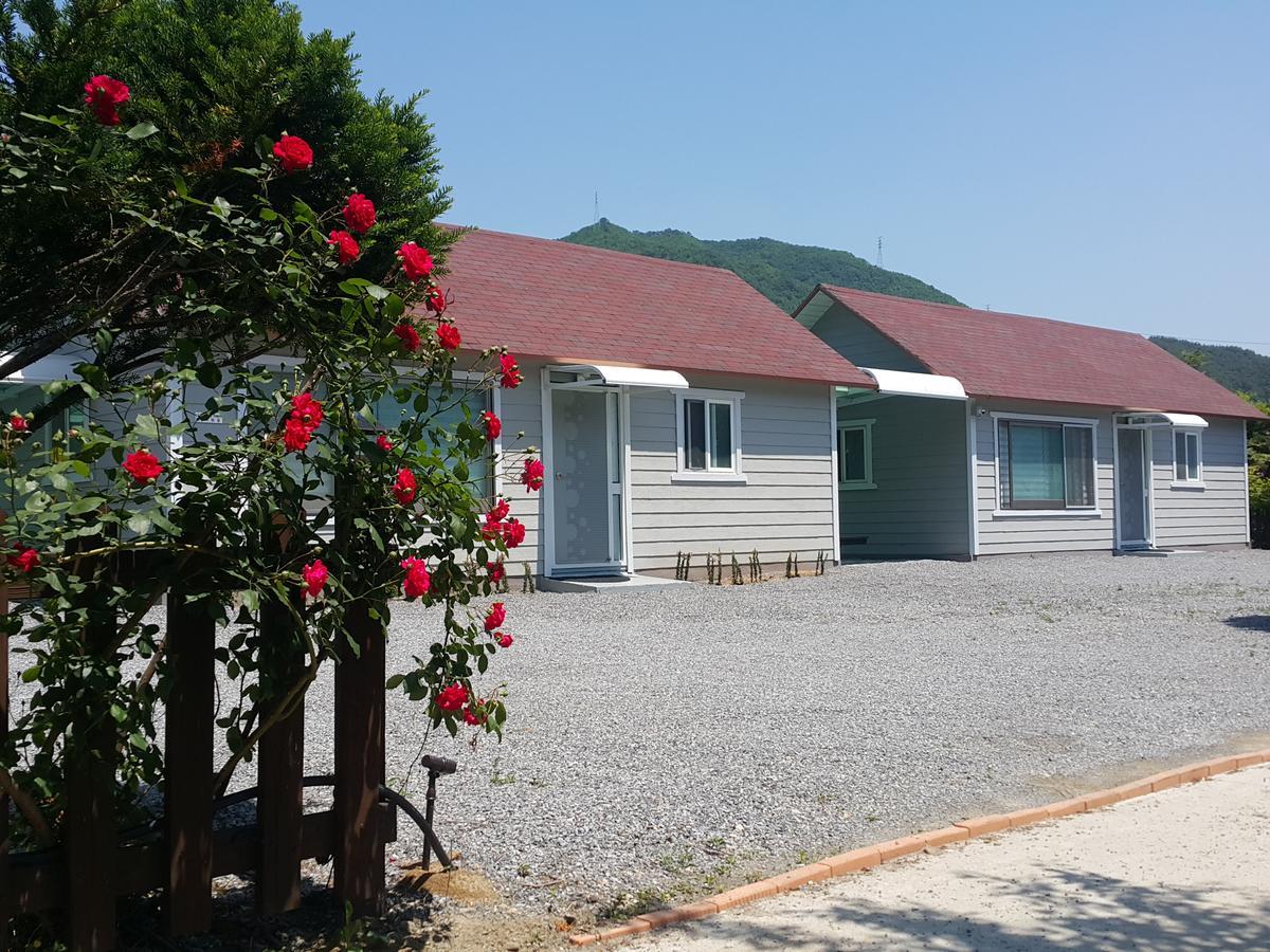 Pyeongchang River House Экстерьер фото
